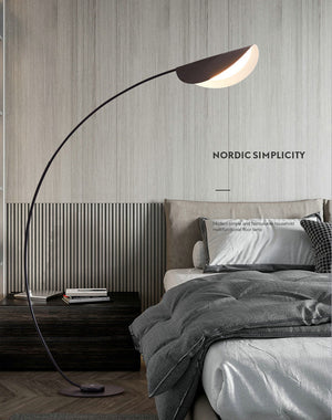 Elio - Black Arc Floor Lamp - image 4