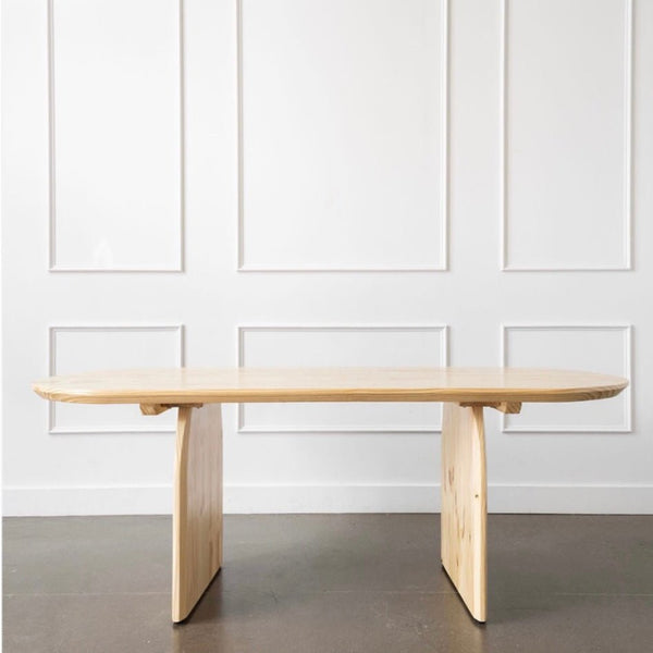 Hedy 71" New Zealand Pine oval Dining Table