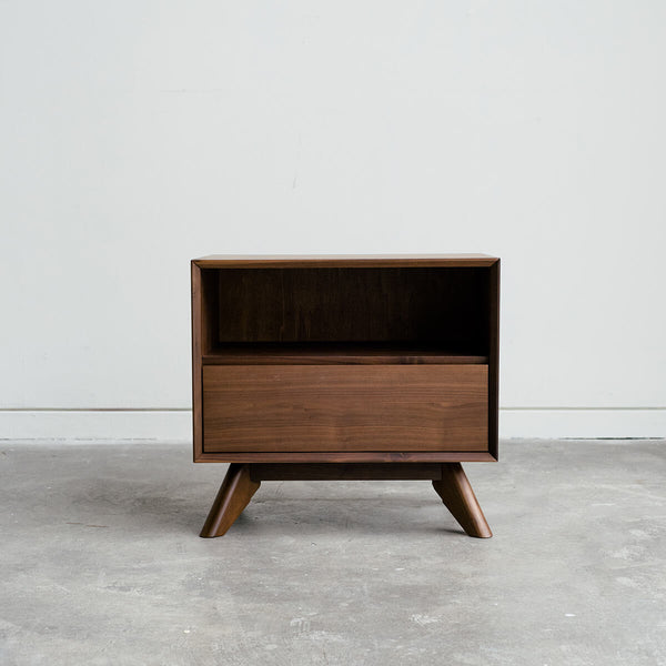 Mim Concept  best Modern furniture stores in Toronto, Ottawa and Mississauga to sell modern contemporary bedroom furniture and condo furniture. Minimal mid century modern furniture lift up top coffee table solid walnut wood modern organic Scandanivian